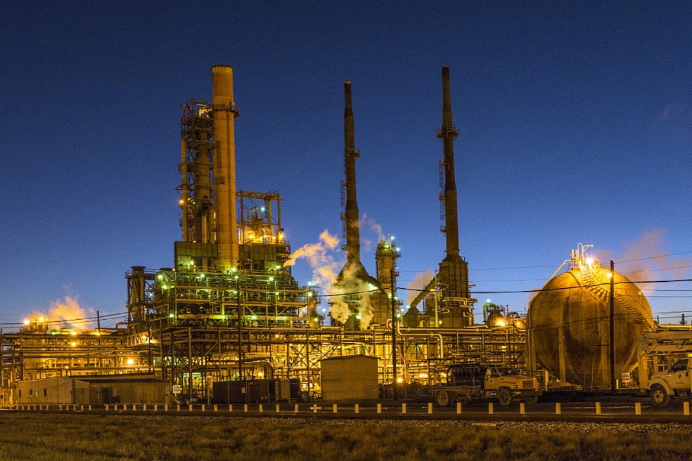We participated in a number of large-scale projects of underground natural gas storage facilities, liquefied natural gas plants and so on We participated in a number of large-scale projects of underground natural gas storage facilities, liquefied natural gas plants and so on