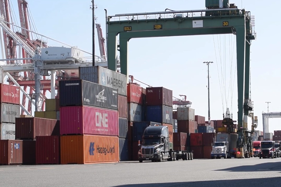 Benefits of modernizing seaports for investors Benefits of modernizing seaports for investors